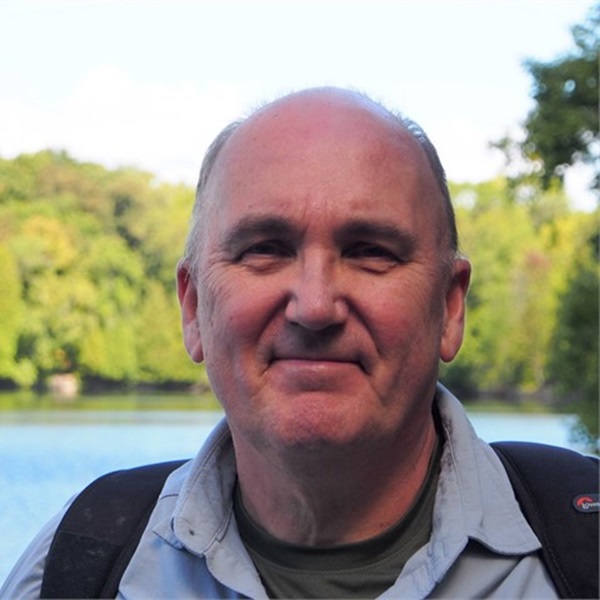A photograph of author Scott Spoolman